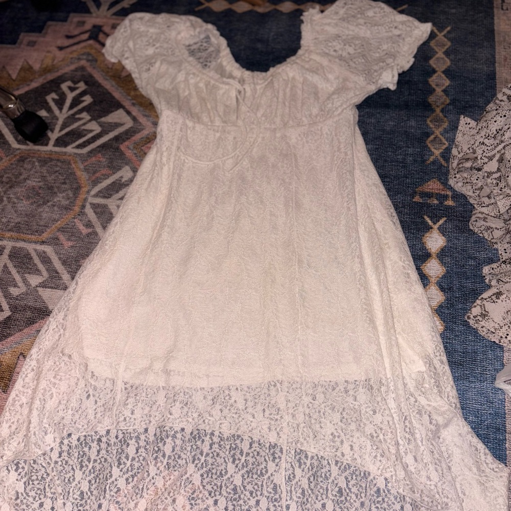 Elegant White Lace Dress